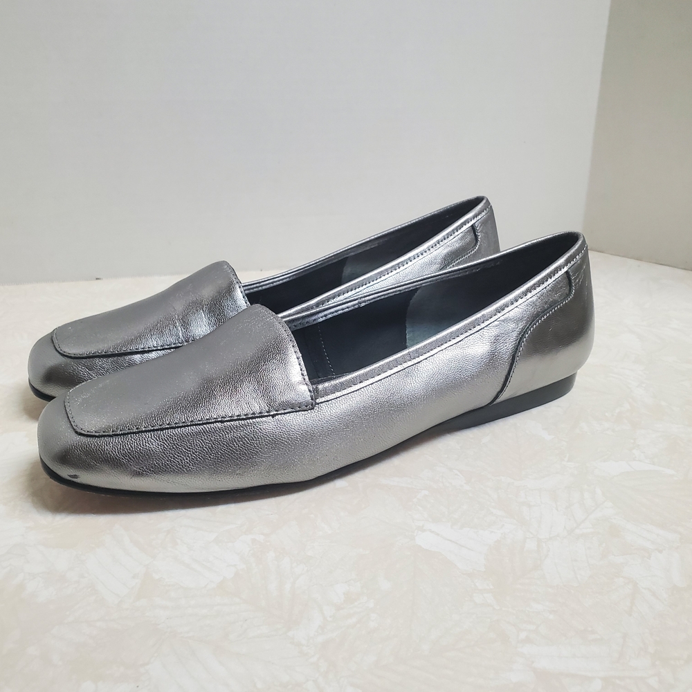 *Enzo Angiolini Metallic Silver Flats